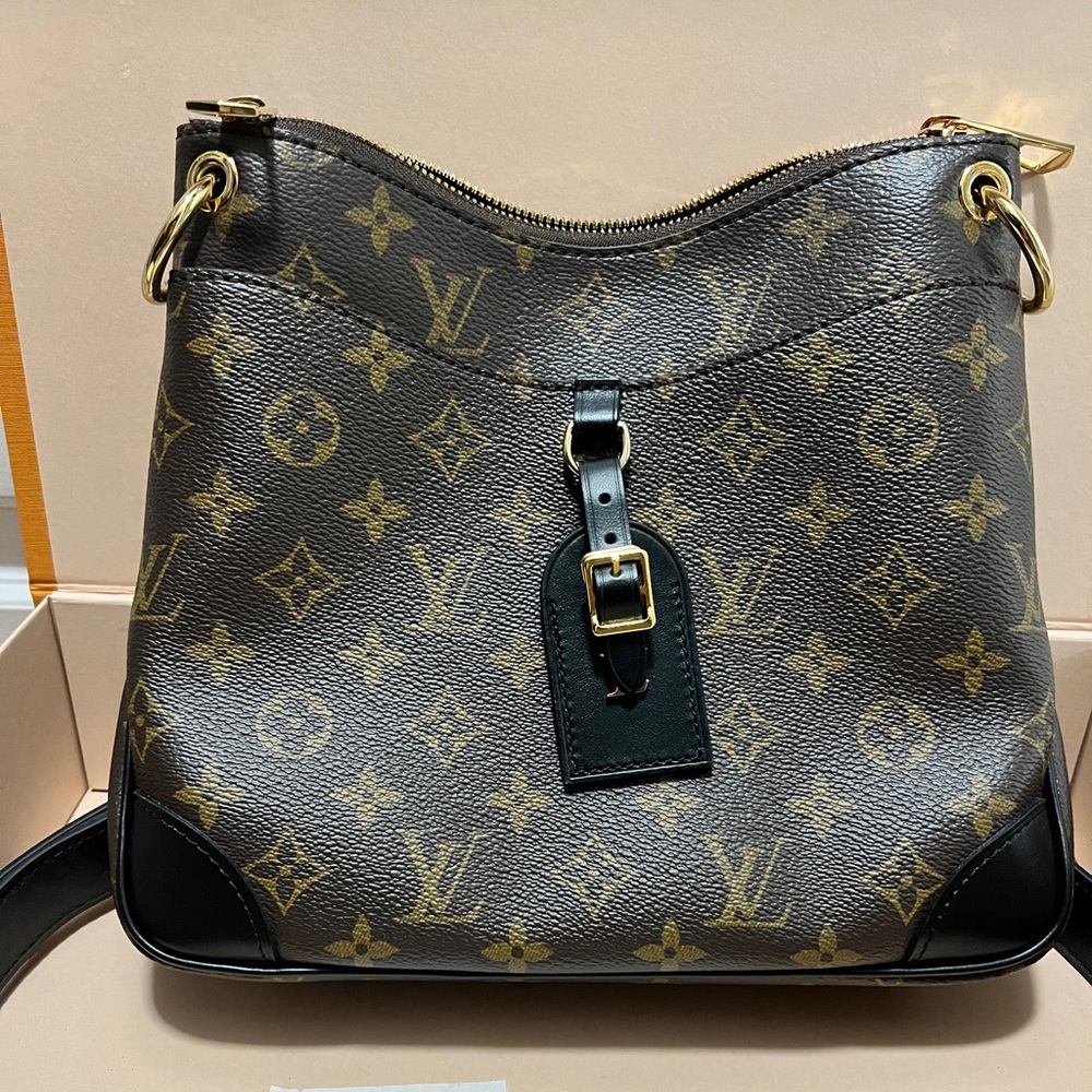 Authentic Louis Vuitton ODÉON PM Nior